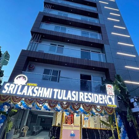 Srilakshmitulasiresidency Hotell Tirupati Eksteriør bilde